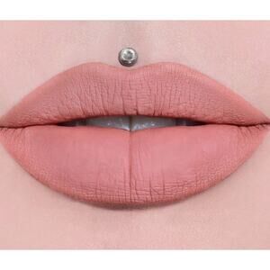 Jeffree Star Velour Liquid Lipstick in the Hot Pink box.  Birthday Suit